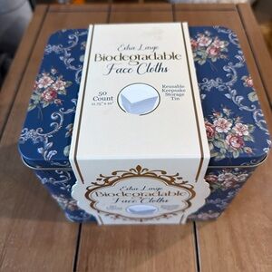 Biodegradable Face Cloths - Blue Floral Storage Tin